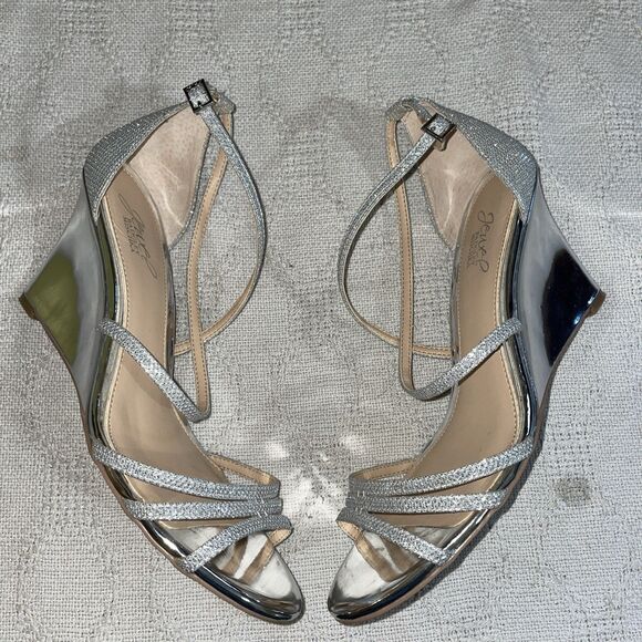 Jewel Badgley Mischka Women’s Wedge Heels Sz 10 M Silver Shimmer Going Out Party - Picture 1 of 12